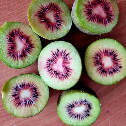 خرید کیوی تو سرخ